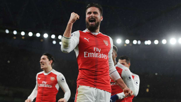giroud-berlin-leade-010117.jpg